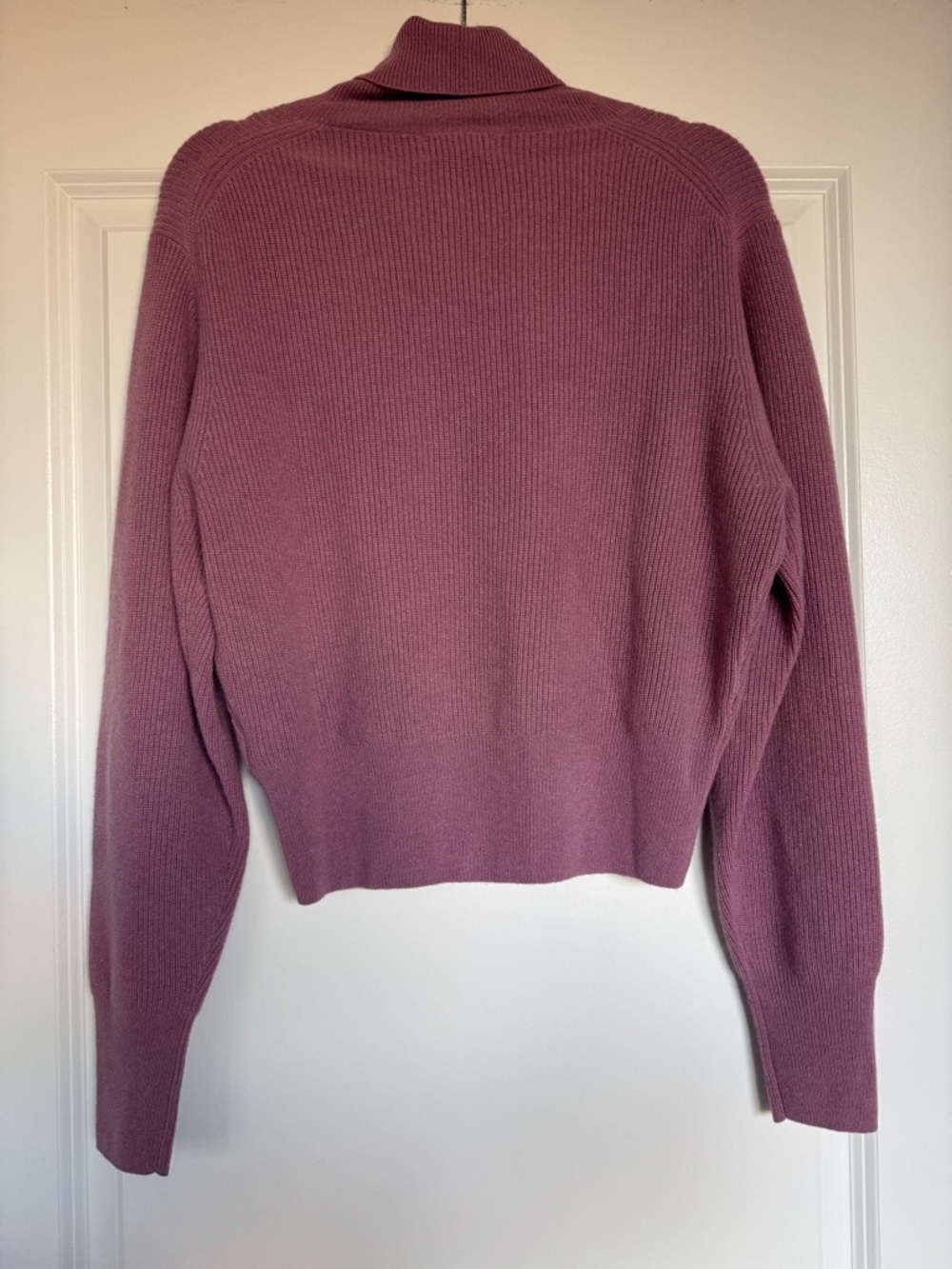 NWT! J. CREW Women’s Ribbed Cashmere Turtleneck Sweater Smoky Orchid Size Medium - Picture 6 of 11